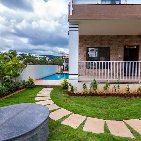 Saffronstays Aster, Plunge Pool Villa With Garden, לונבלה מראה חיצוני תמונה